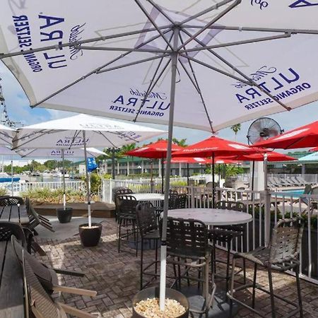 Getaway At The Marina Aparthotel South Bradenton Exterior photo